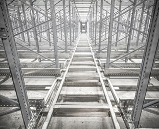 Racking lanes inside a Movu atlas system